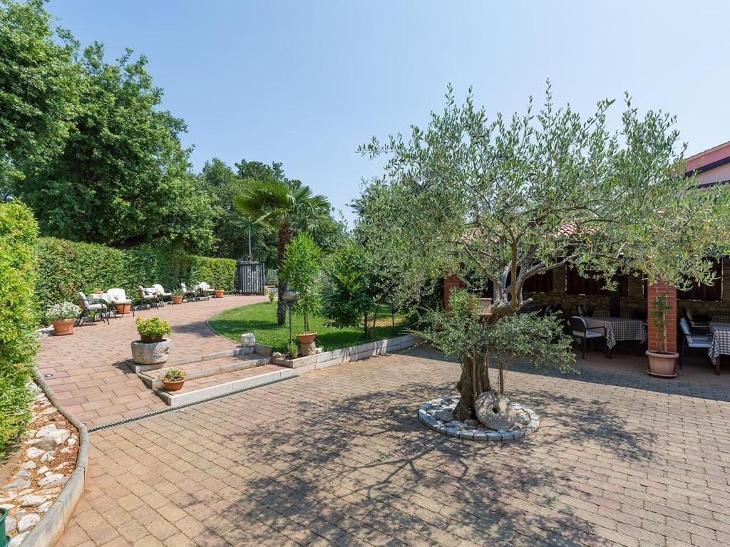 Bed And Breakfast Kolo Adults Only Bužinija Exteriér fotografie