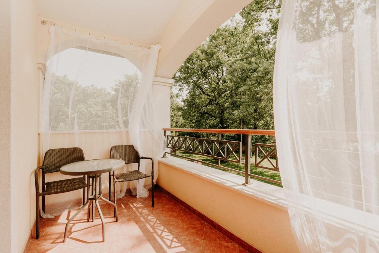 Bed And Breakfast Kolo Adults Only Bužinija Exteriér fotografie